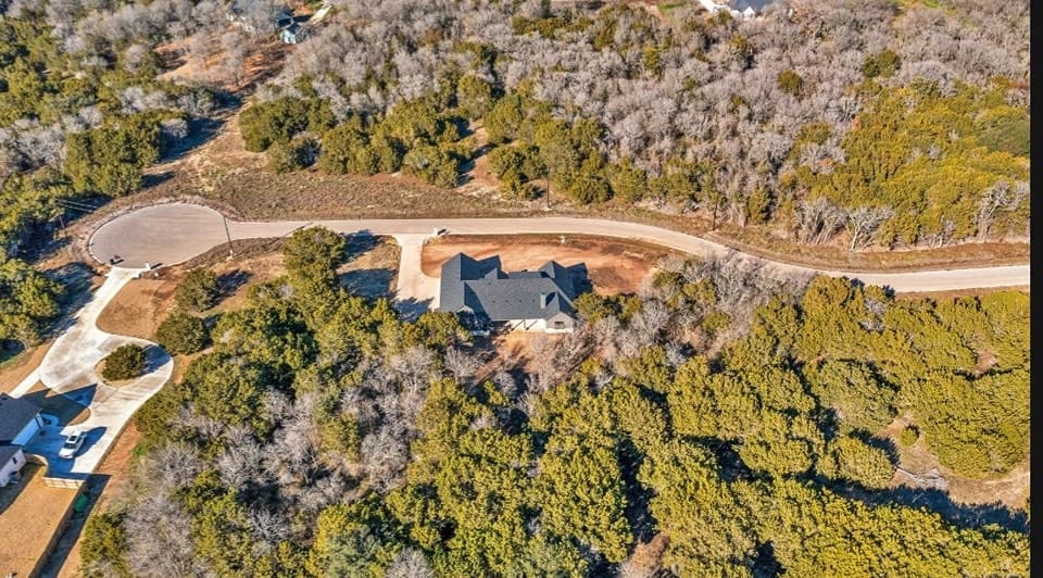 Larsen Homes & Consulting Waco Texas Secluded Cul-de-sac Custom Home
