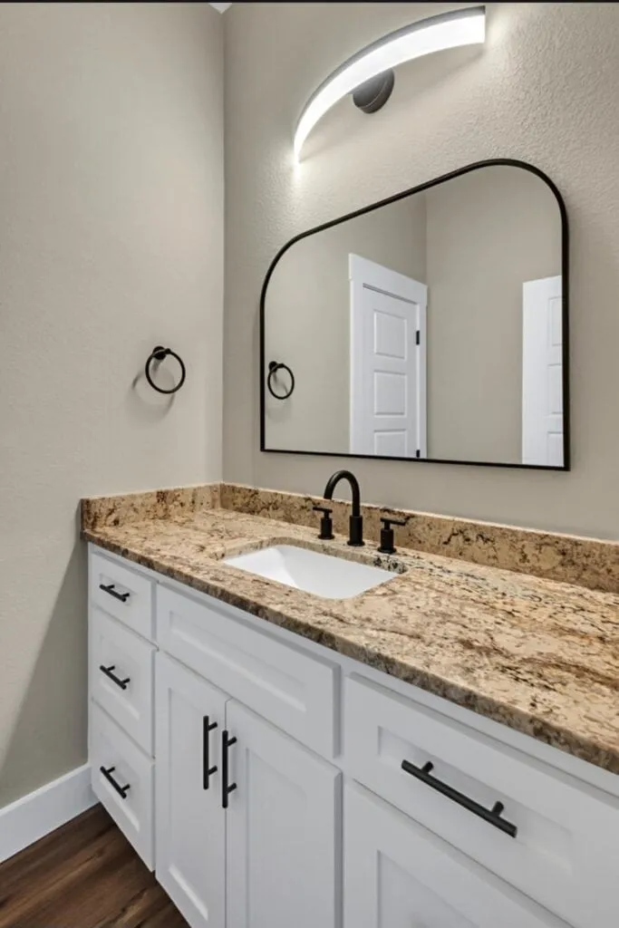 Larsen Homes & Consulting Waco Texas Bathroom Granite Countertops