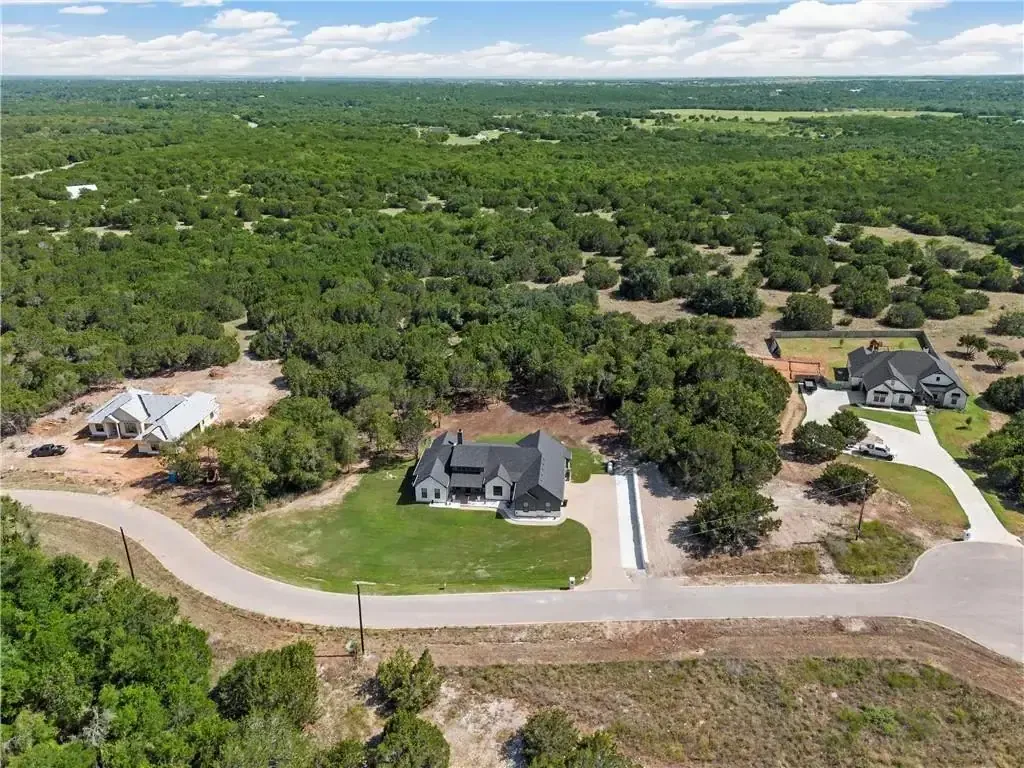 Larsen Homes & Consulting Waco Texas Move In Ready Custom Designs