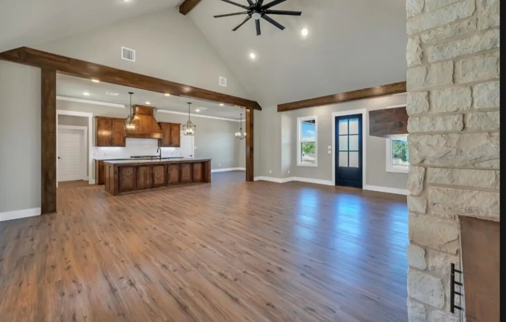 Larsen Homes & Consulting Waco Texas Open Living Room and Kitchen Area