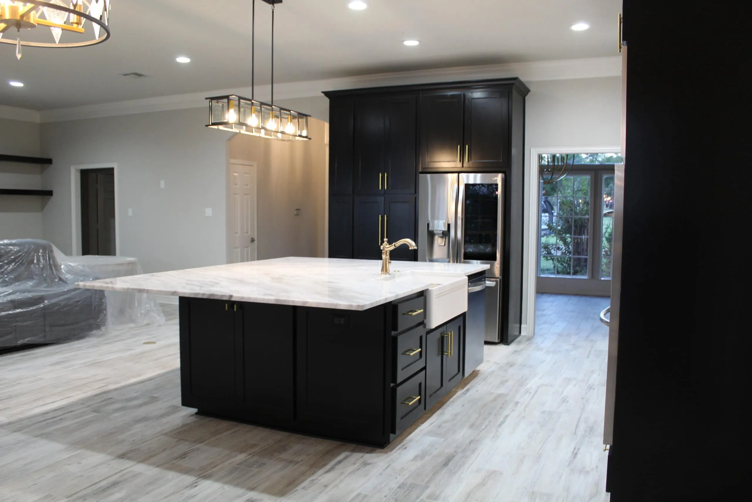 Larsen Homes & Consulting Waco Texas Custom Amenities & Cabinetry