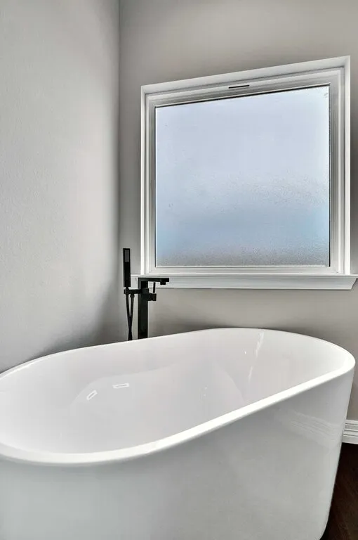 Larsen Homes & Consulting Waco Texas Unique Bathroom Bathtubs
