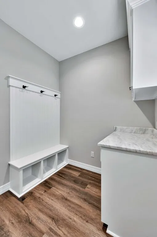 Larsen Homes & Consulting Waco Texas Entry Designs