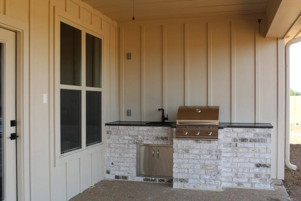 Larsen Homes & Consulting Waco Texas Outdoor Cooking Area