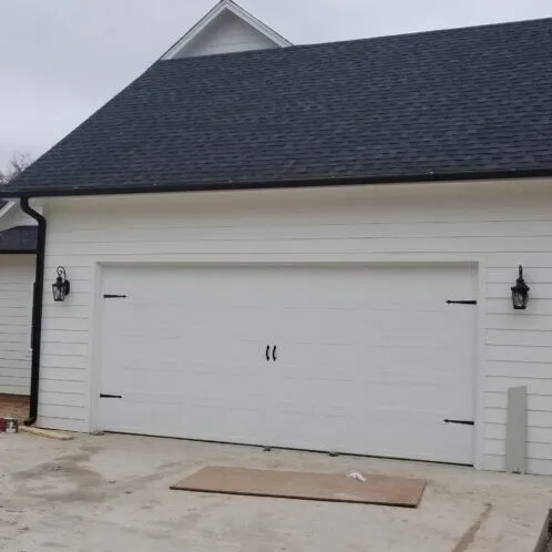 Larsen Home Builder Central Texas Roofing